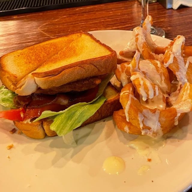 D'Ultimate BLT.